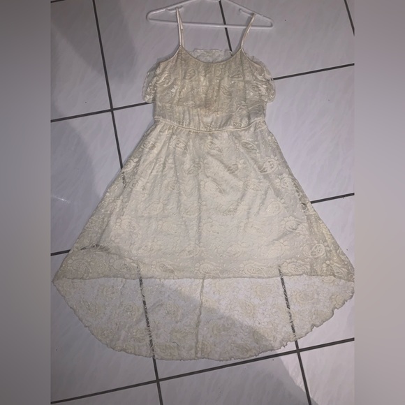 AUW Cream color, hi low dress, size Large. Absolutely stunning dress. - Picture 4 of 5